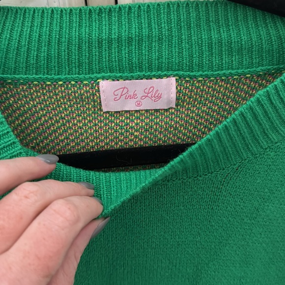 NWOT Pink Lily Sweater - Picture 3 of 5